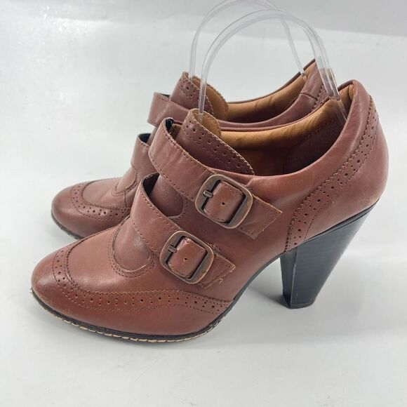 Sofft Womens Leather Bootie Heels Wingtip Buckle Strap Brown Size 7.5 M - Picture 6 of 15
